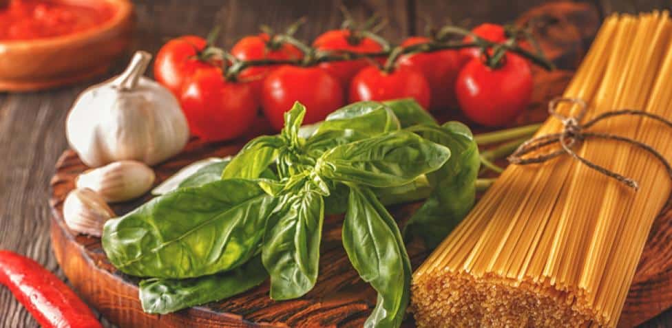 Explore Authentic Italian Flavors with Gecom Export Srl Italian tomatoes, legumes Pasta shorlt and Spaghetti